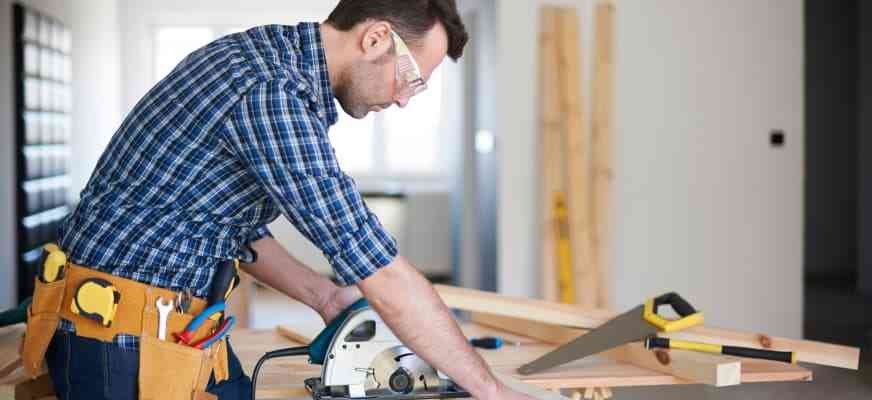 Interior renovation in the home using up-to-date tools 2 Blog Image